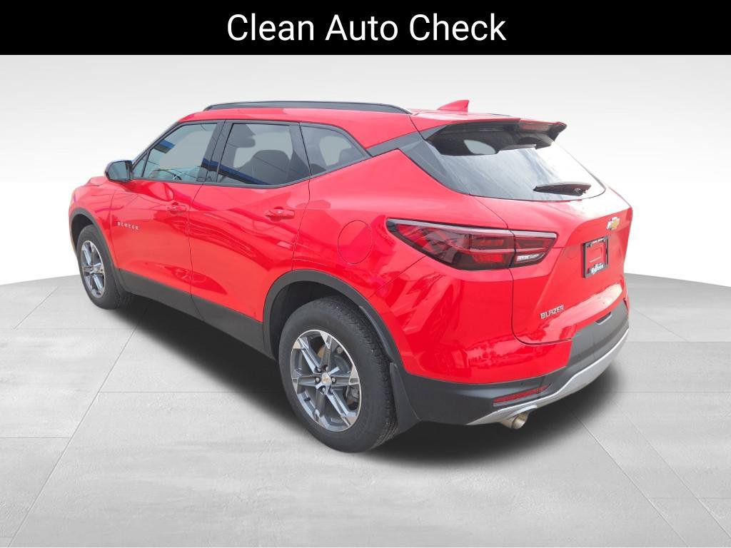 Used 2024 Chevrolet Blazer LT w/ Convenience Package FWD image 6