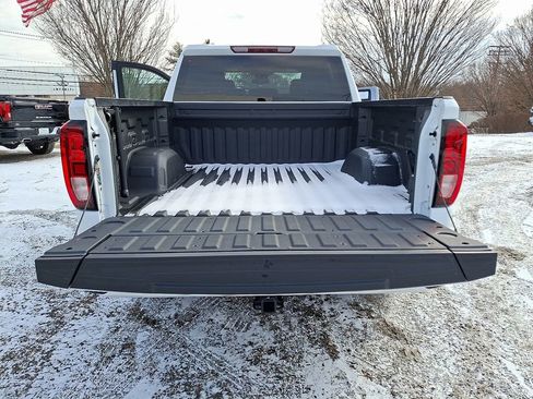 Used 2022 GMC Sierra 1500 Elevation image 28