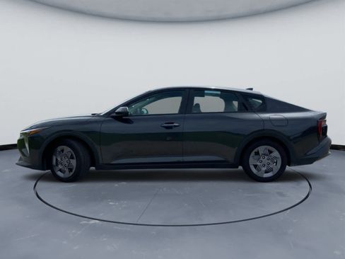 Used 2025 Kia K4 FWD image 11
