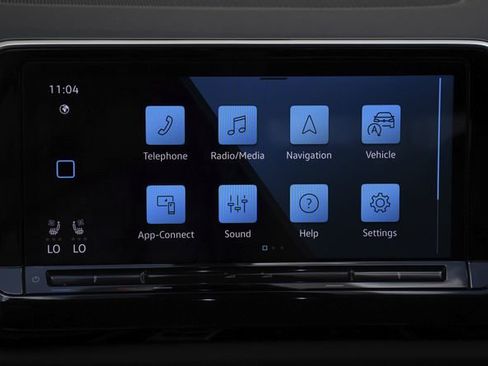 Used 2025 Volkswagen Atlas Cross Sport SE image 16