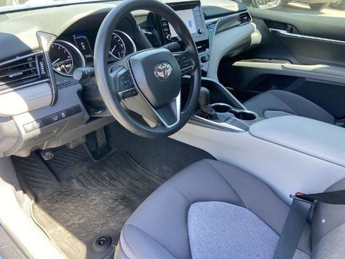 Used 2024 Toyota Camry LE image 6