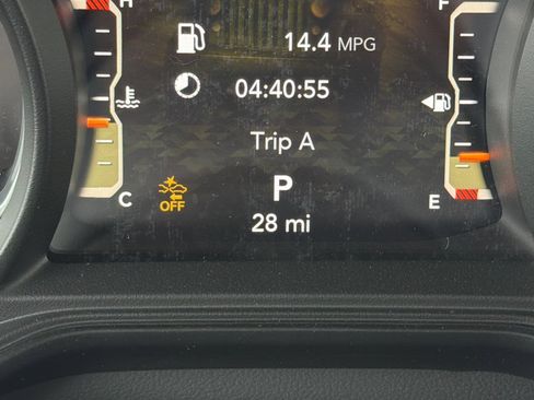 New 2026 Jeep Gladiator Sport AWD/4WD image 30