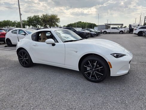 New 2026 MAZDA MX-5 Miata RF Grand Touring image 19