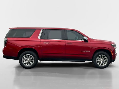 Used 2025 Chevrolet Suburban Premier w/ Sun And Tow Package AWD/4WD image 6