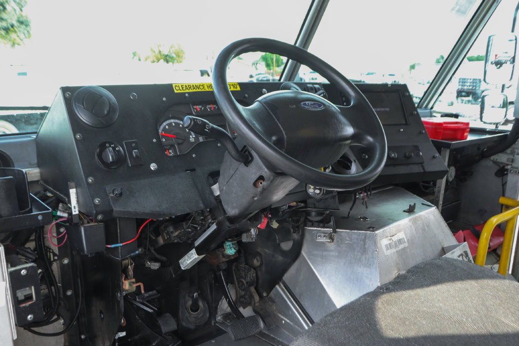Used 2019 Ford E-450 and Econoline 450 Super Duty RWD image 17