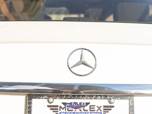 Used 2018 Mercedes-Benz S 560 4MATIC Sedan w/ Premium Package image 51