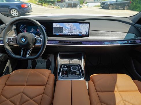 Used 2024 BMW 740i xDrive w/ Premium Package 2 AWD/4WD image 42