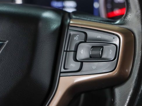 Used 2021 Chevrolet Silverado 2500 High Country w/ Z71 Off-Road Package AWD/4WD image 15