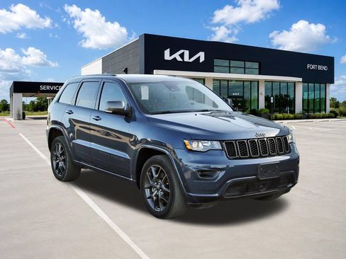 Used 2021 Jeep Grand Cherokee Limited w/ Quick Order Package 28K 80th RWD image 3