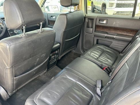 Used 2019 Ford Flex Limited image 28