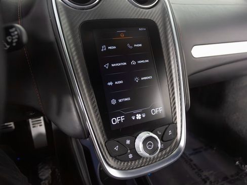 Used 2022 McLaren GT image 17