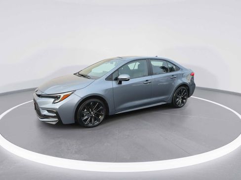 Certified 2024 Toyota Corolla SE image 4