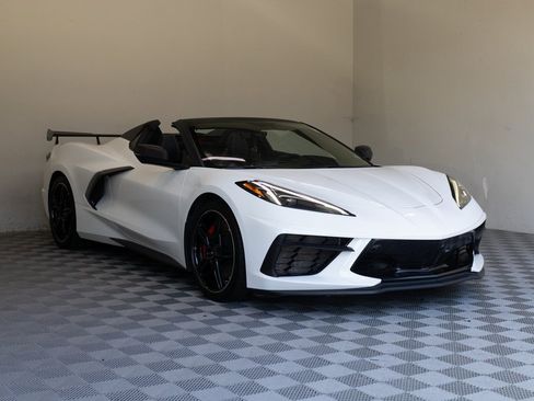 Used 2022 Chevrolet Corvette Stingray Premium Conv w/ Z51 Performance Package image 6