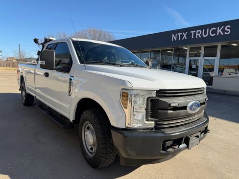 Used 2019 Ford F250 XL w/ Power Equipment Group image 7