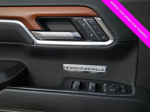 Used 2023 GMC Sierra 1500 Denali w/ Denali Reserve Package image 8