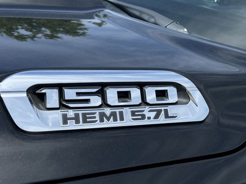 Used 2019 RAM 1500 Limited w/ Advanced Safety Group AWD/4WD image 32