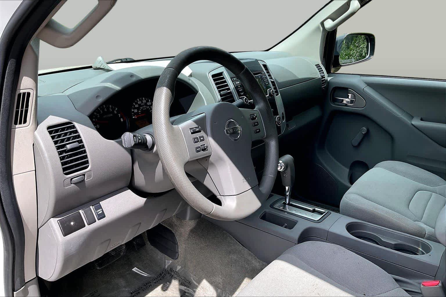 Used 2017 Nissan Frontier S RWD image 14