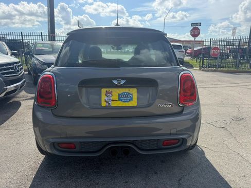 Used 2015 MINI Cooper S FWD image 5