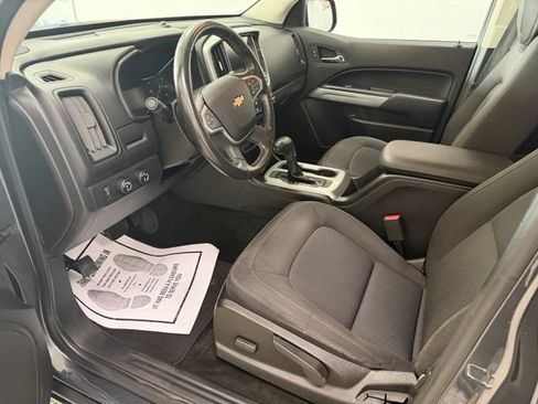 Used 2016 Chevrolet Colorado LT w/ LT Convenience Package AWD/4WD image 12