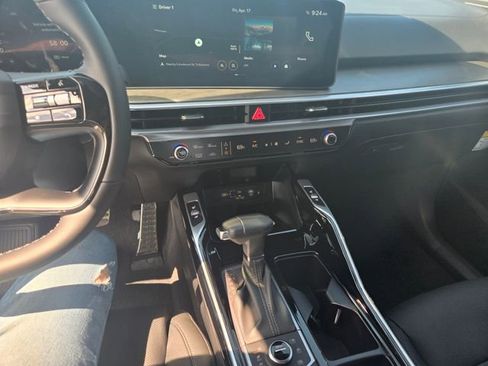 New 2026 Kia Sorento SX Prestige AWD/4WD image 2
