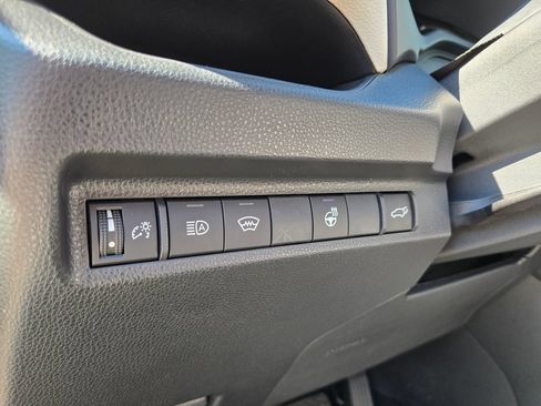 Used 2025 Toyota RAV4 XLE Premium w/ Weather Package AWD/4WD image 17