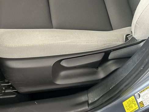 Used 2024 Toyota Corolla LE AWD/4WD image 20