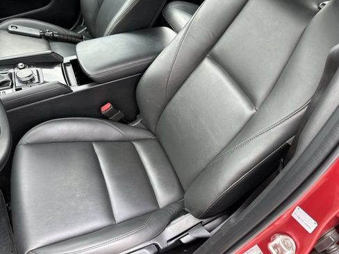 Used 2025 MAZDA MAZDA3 s FWD image 15