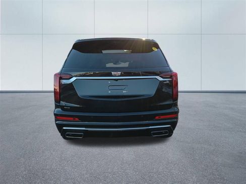 Certified 2023 Cadillac XT6 Premium Luxury w/ Technology Package image 5