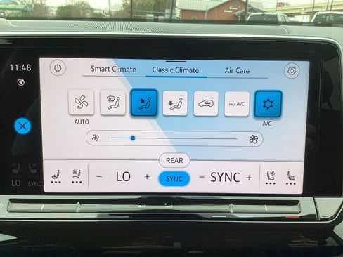 Used 2025 Volkswagen Atlas SE image 5