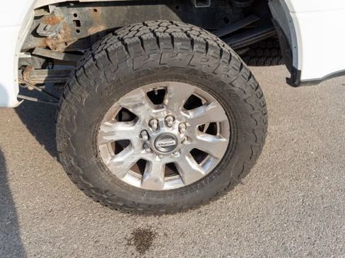 Used 2017 Ford F350 Lariat AWD/4WD image 13