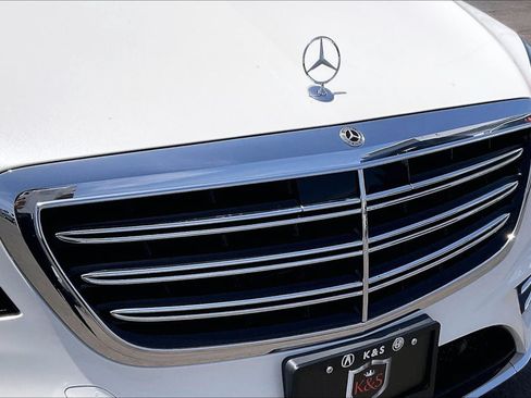 Used 2018 Mercedes-Benz S 450 Sedan image 26