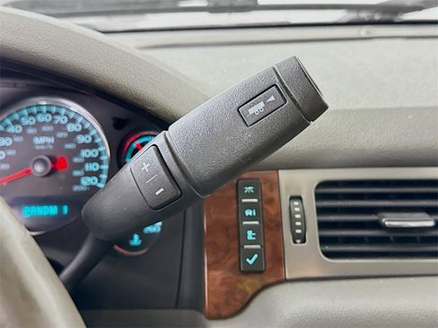 Used 2011 Chevrolet Silverado 3500 LTZ w/ LTZ Plus Package image 7