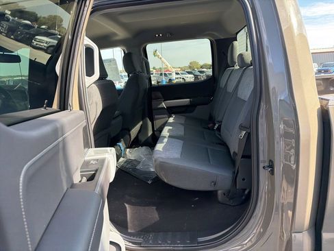 New 2026 Ford F350 XLT w/ XLT Premium Package AWD/4WD image 22