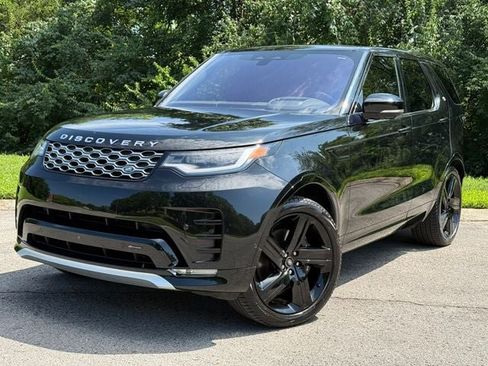 Used 2023 Land Rover Discovery Metropolitan Edition AWD/4WD image 1