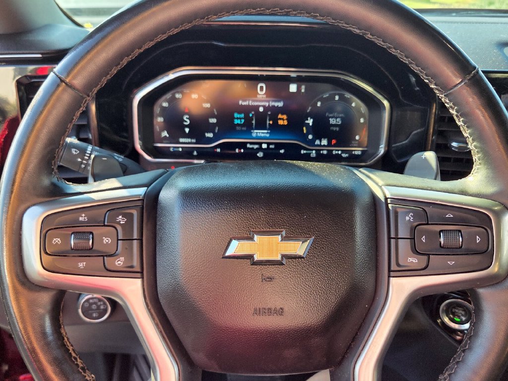 Used 2023 Chevrolet Silverado 1500 LTZ AWD/4WD image 28