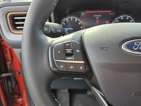 Certified 2023 Ford Maverick Lariat w/ Lariat Luxury Package AWD/4WD image 30