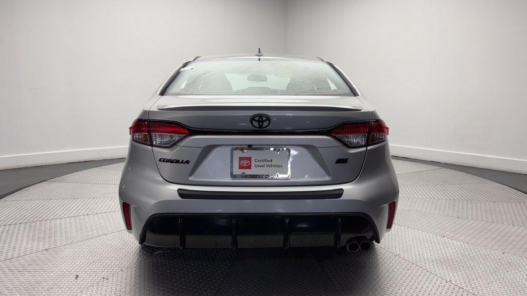 Certified 2025 Toyota Corolla SE FWD image 31