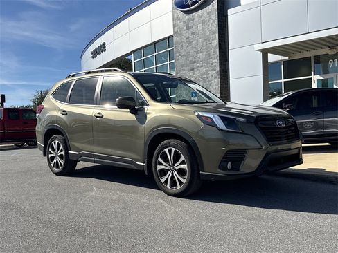Certified 2023 Subaru Forester Limited image 10