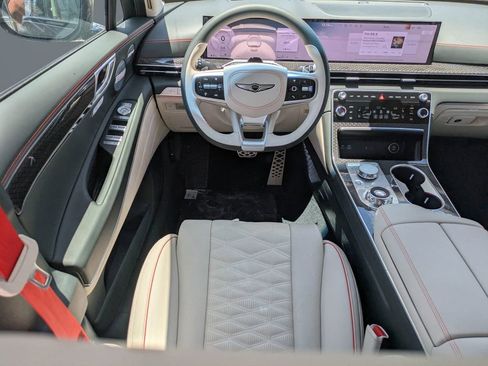 New 2025 Genesis GV80 3.5T e-SC image 16