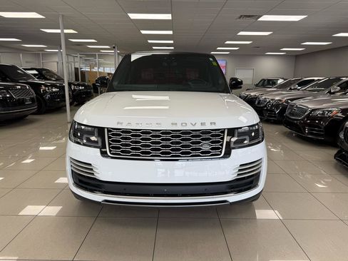 Used 2018 Land Rover Range Rover Autobiography image 5