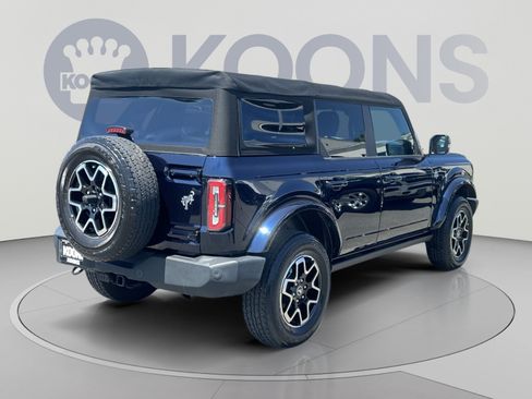 Used 2021 Ford Bronco Outer Banks AWD/4WD image 16
