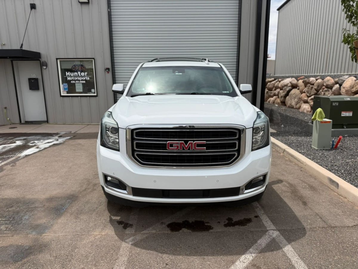 Used 2019 GMC Yukon SLT AWD/4WD image 14