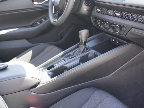 Used 2025 Honda Accord SE image 14