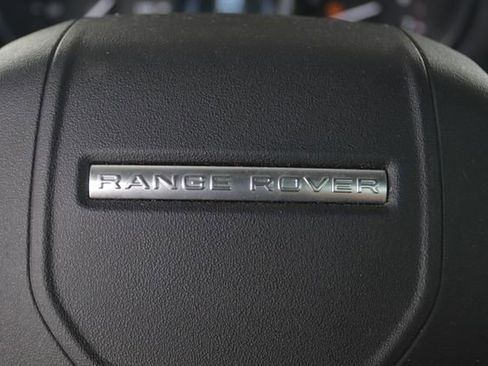Used 2018 Land Rover Range Rover Evoque Landmark Edition image 12