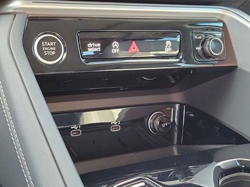 Certified 2025 Audi Q5 Premium w/ Convenience Package AWD/4WD image 27