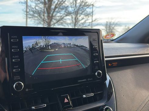 Used 2021 Toyota Corolla XSE image 22