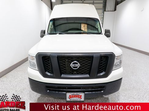 Used 2020 Nissan NV 2500 S image 7
