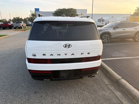 Used 2024 Hyundai Santa Fe Calligraphy AWD/4WD image 10