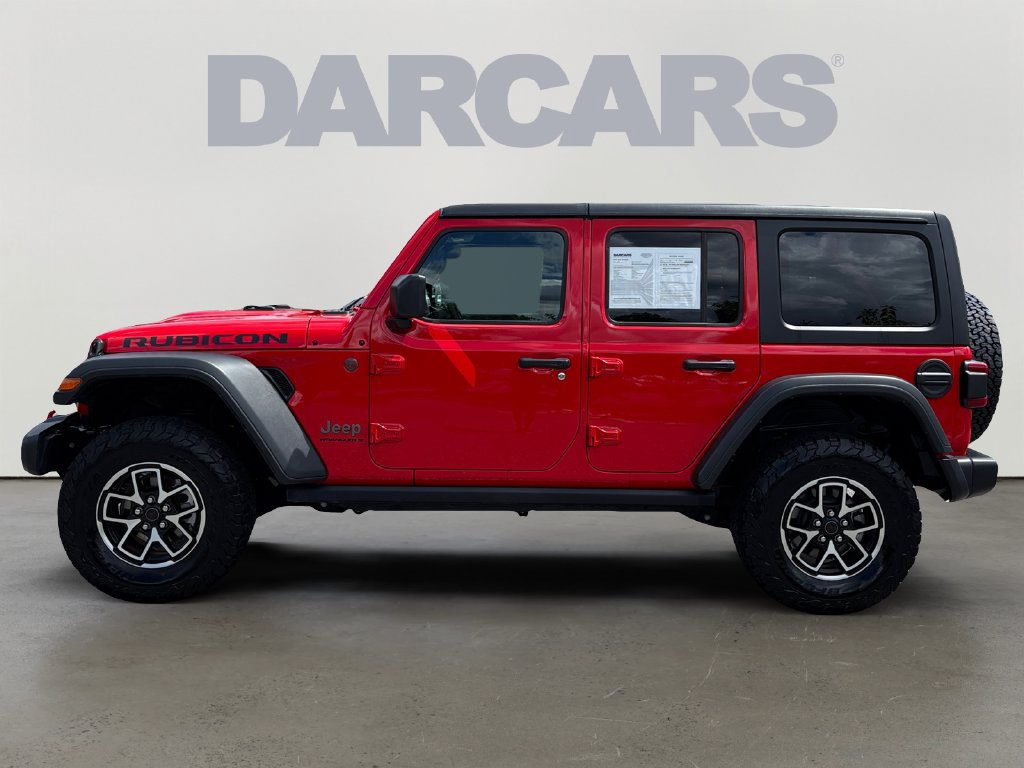 Used 2025 Jeep Wrangler Unlimited Rubicon w/ Convenience Group AWD/4WD image 4