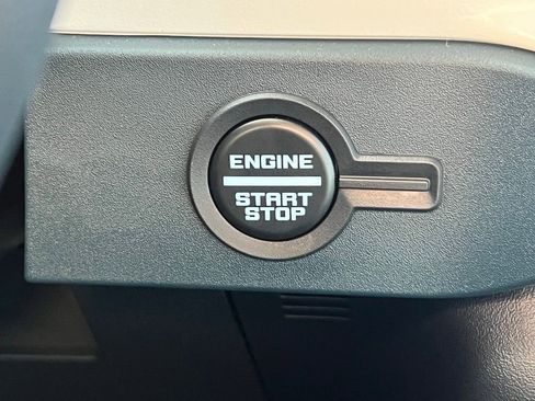 Used 2025 Ford Bronco Heritage Edition image 33